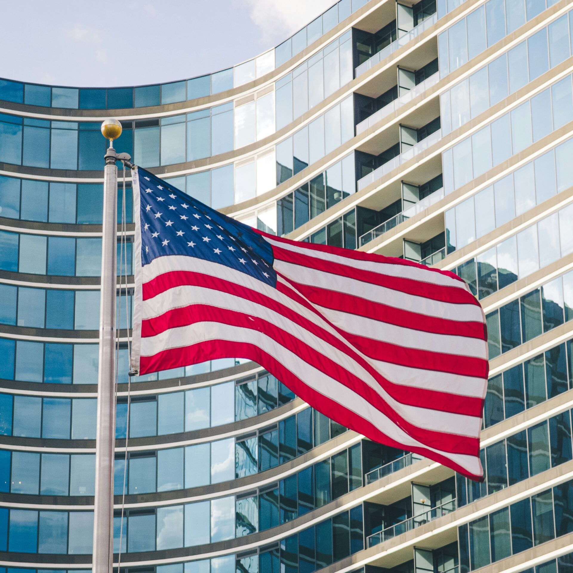 osarugue-igbinoba-FalRLmUFD1A-unsplash